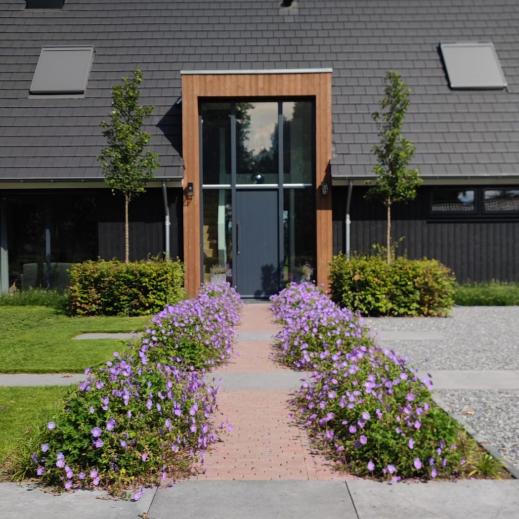 Entree – buitengebied Putten