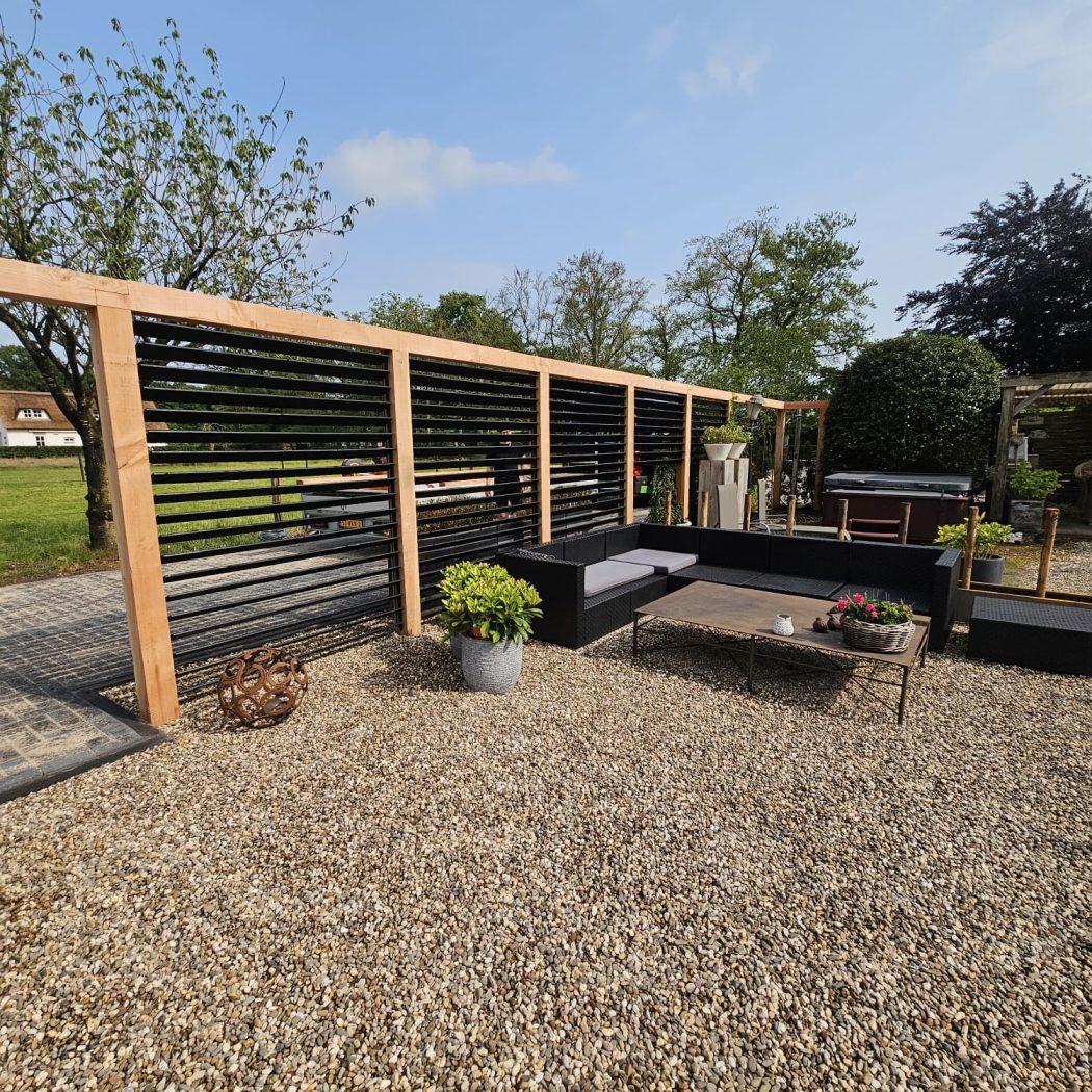 Pergola met lamellen – Nijkerk
