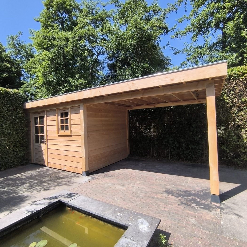 Douglas tuinschuur met veranda en groendak – Amersfoort